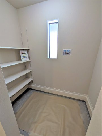 千葉市美浜区磯辺一丁目　新築分譲住宅１号棟