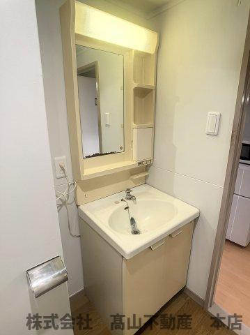 ゼフィール教育大前の洗面所