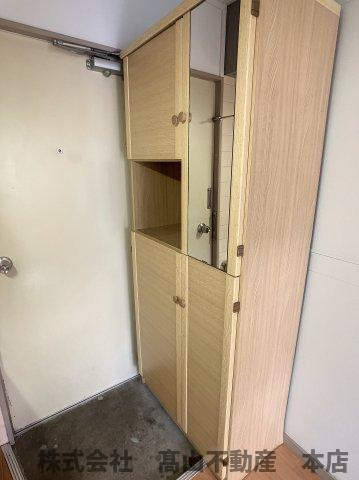 ゼフィール教育大前の収納