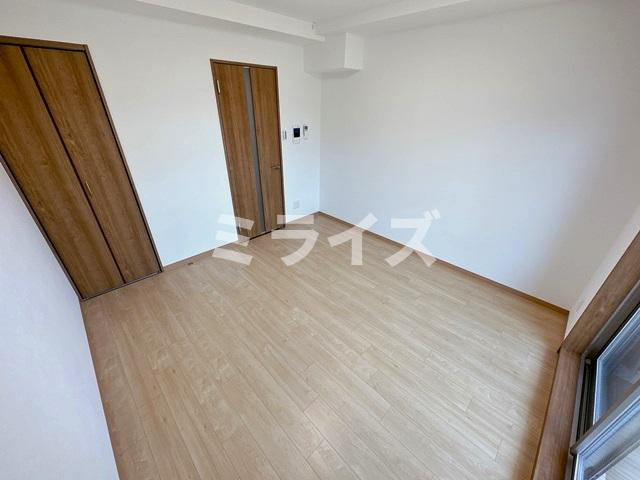 【寝室】 | レグルス吹田元町