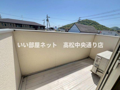 【バルコニー】 | ディエス・リーオ