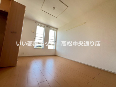 【居間・リビング】 | ディエス・リーオ