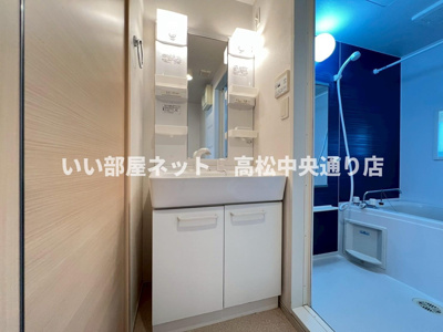 【洗面所】 | ディエス・リーオ