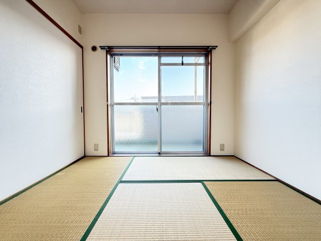 リーヴァかもべの和室