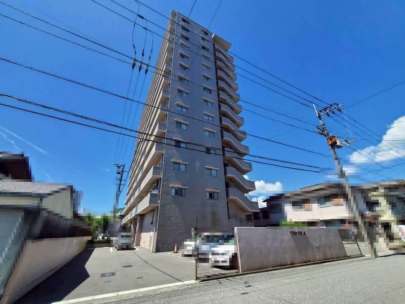 アルファステイツ梅ノ辻の外観