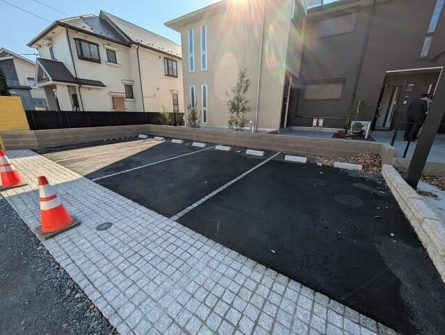 アラリア千川上水の駐車場