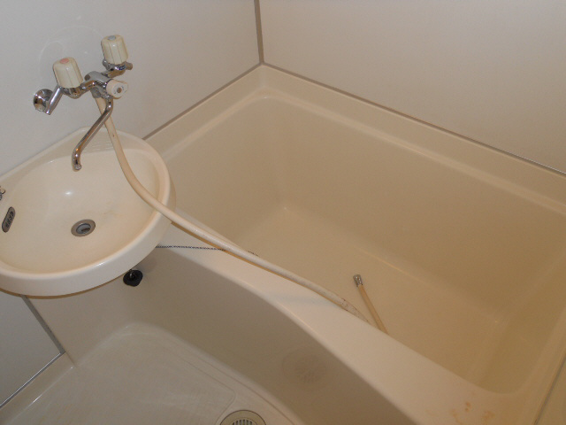 ハイツマホラマの浴室