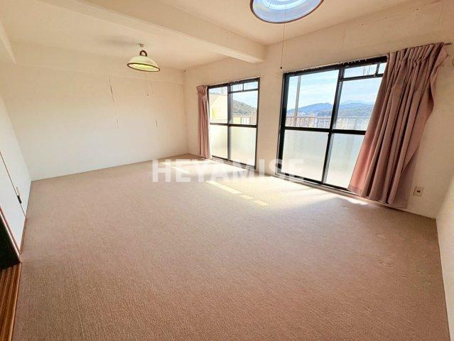 ブルーハイツ諫早の洋室