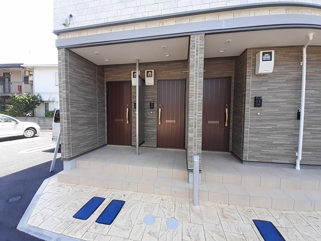 ネバーランドⅢ　Bのエントランス