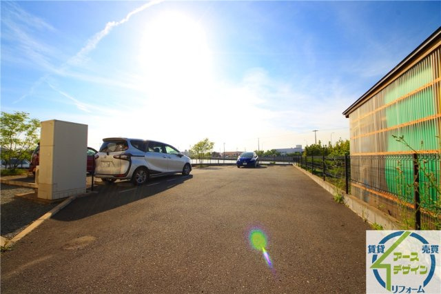 ベルシンフォニーの駐車場