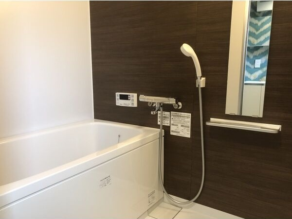 La　Veriteノムラ大喜新町(ラヴェリテノムラ)の浴室