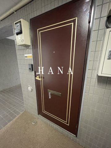 堀江新井マンションの玄関