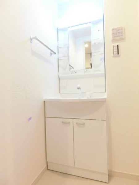 リブリ・KATAMACHIの洗面所