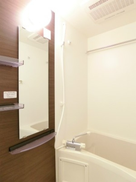 リブリ・KATAMACHIの浴室