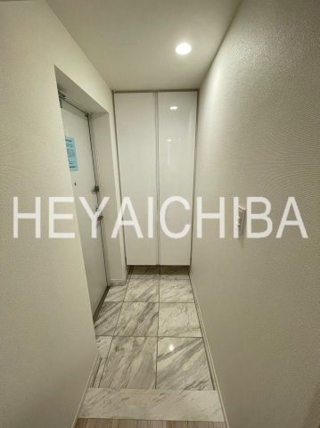 ステージグランデ上野松が谷の玄関