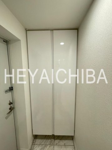 ステージグランデ上野松が谷の玄関|シューズボックス