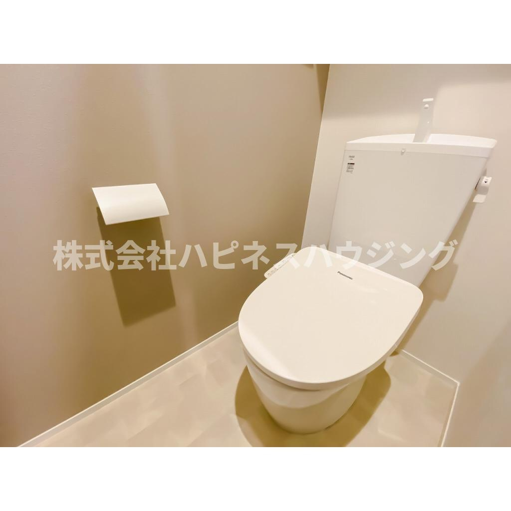 メゾン・グリシーヌのトイレ|落ち着いたトイレです