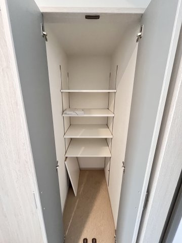 大阪市城東区蒲生１丁目の賃貸マンションの玄関