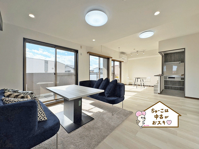 ライフコート東仙台の居間・リビング