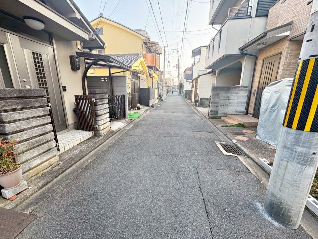深草ヲカヤ町