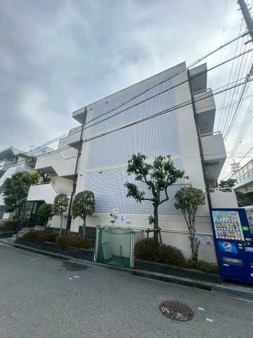 ロイヤルメゾン甲子園口Ⅲの外観
