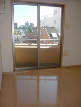 アプレシティ椎名町の居間・リビング