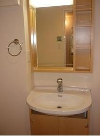 アプレシティ椎名町の洗面所