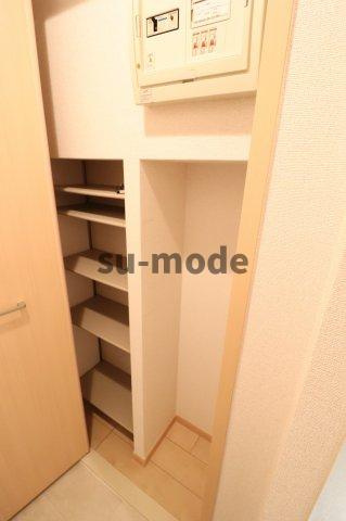 鶴野リバーサイドテラスの収納