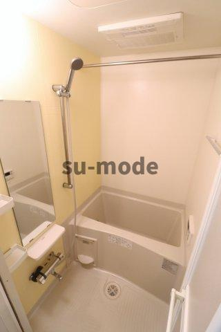 鶴野リバーサイドテラスの浴室