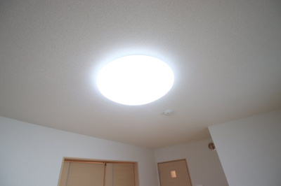 【設備】 | アルバモーダ | 照明器具