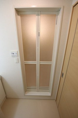 【洗面所】 | アルバモーダ