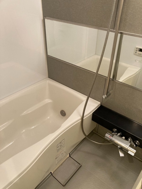 ラフィネールの浴室