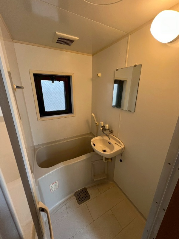 プチコート田園調布の洗面所