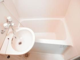 ヴィオラの浴室