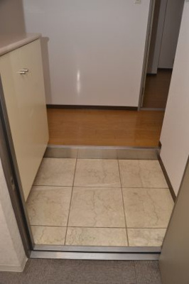 【玄関】 | オーラムアルジャン阿波座