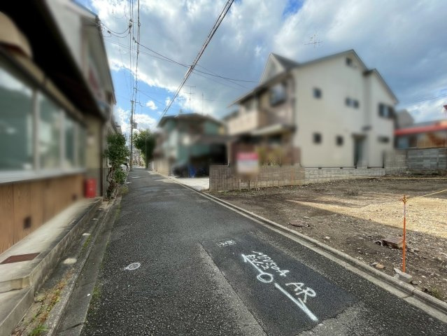 紫野東泉堂町の前面道路含む現地写真