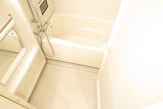 グランシス難波西の浴室