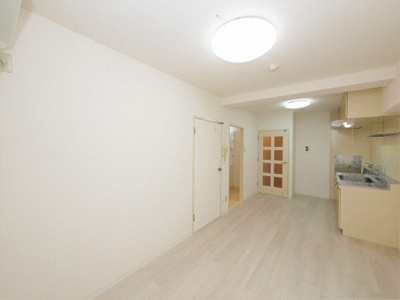 【内装】 | ラパンジール恵美須2