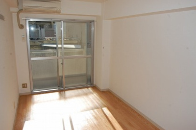 【居間・リビング】 | ラパンジール恵美須4