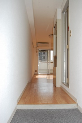 【玄関】 | ラパンジール恵美須4