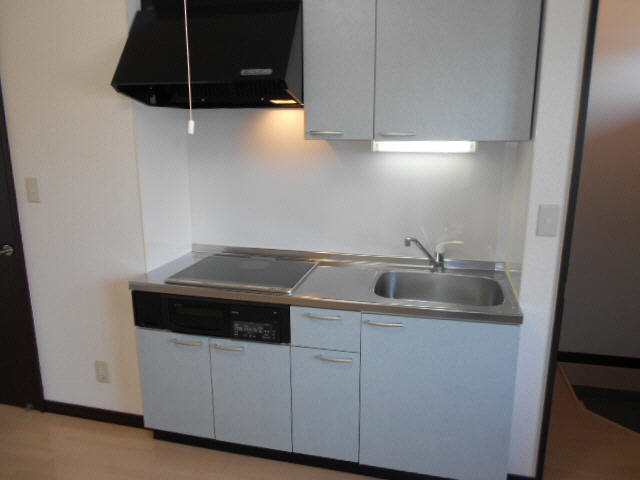 レラ・ＷＥＳＴのキッチン