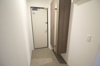 【玄関】 | Flat Comfy 豊中