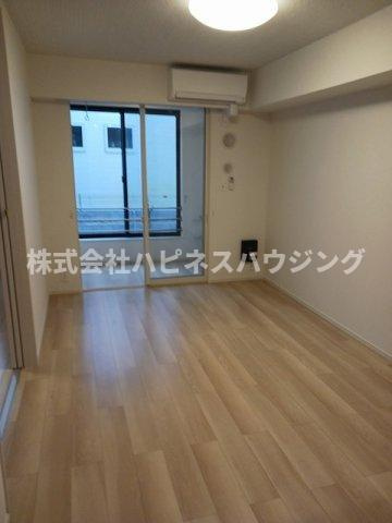 フェリーチェＢの居間・リビング