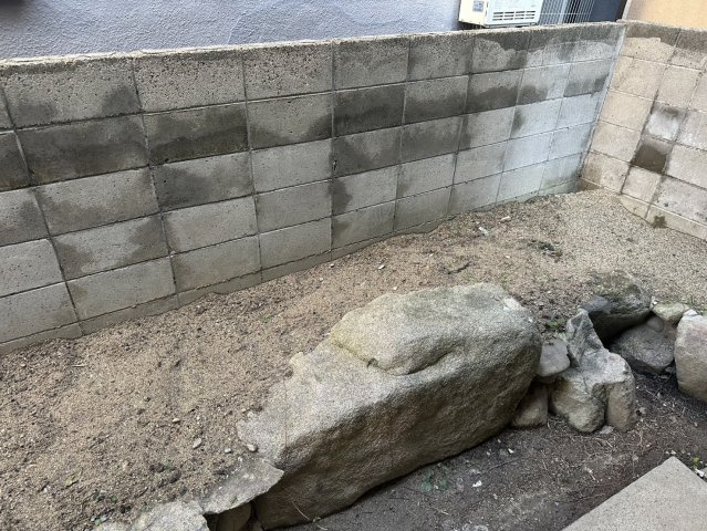 上田辺貸家のバルコニー