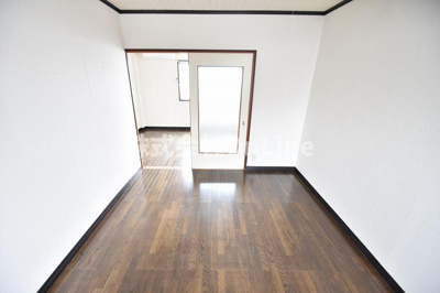 【洋室】 | タイガースマンション