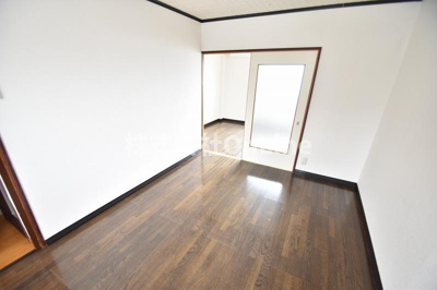 【居間・リビング】 | タイガースマンション