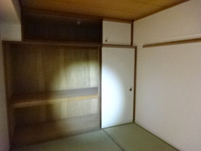 【収納】 | シャルム江坂 | 押入　※前回募集時／２０２２年９月の写真