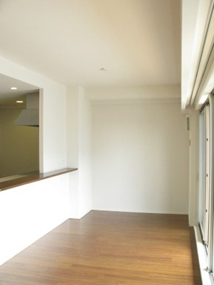 【その他】 | ライオンズ南千里佐竹台グランハート | ＬＤＫ（西側から望む）※前回募集時／２０１９年３月の写真