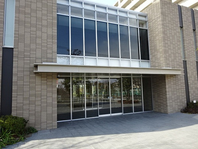 【エントランス】 | ライオンズ南千里佐竹台グランハート | エントランス　※前回募集時／２０２５年２月の写真