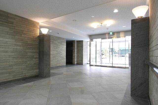 パルメゾン見次公園のエントランス